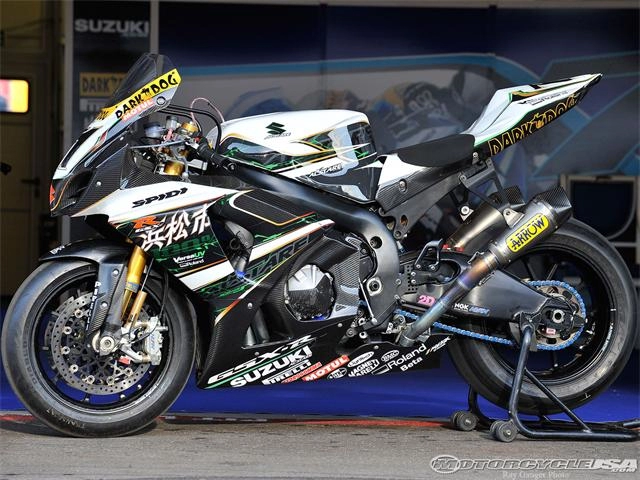 Dark dog suzuki gsx-r1000 world superbike 2009
