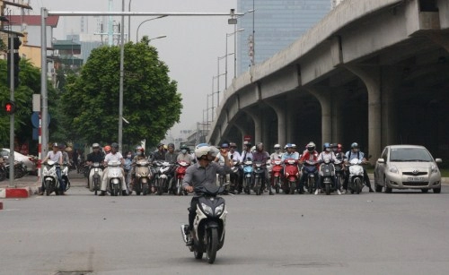 độc chiêu giúp bạn đi xe máy an toàn hơn