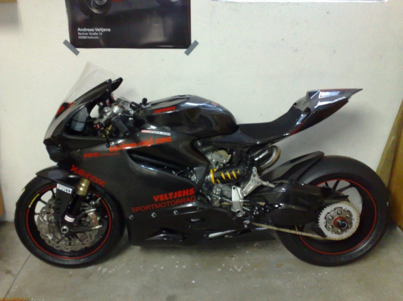 Ducati 1199 panigale full carbon