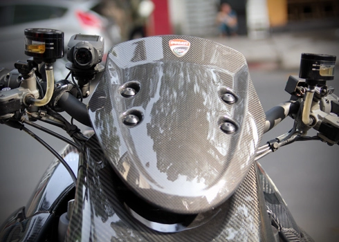 Ducati diavel bản độ full carbon của biker việt nam