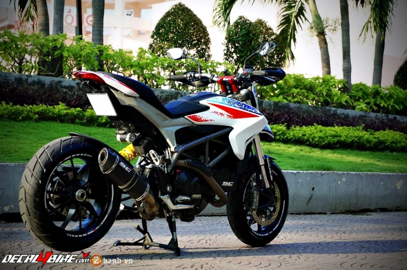 Ducati hypermotard r