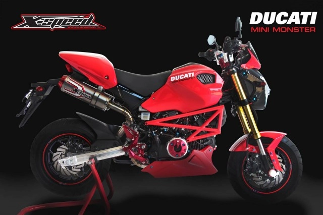 Ducati monster độ cho trẻ em bên malaysia