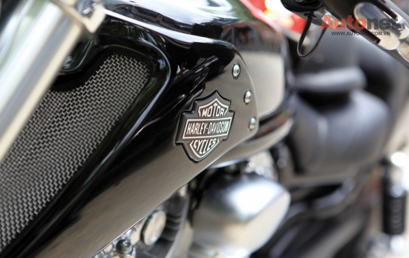 Harley-davidson v-rod muscle 2014 chiếc xe cruiser mạnh nhất thế giới