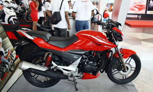 Hero etreme sport đối thủ yamaha fz tại ấn độ