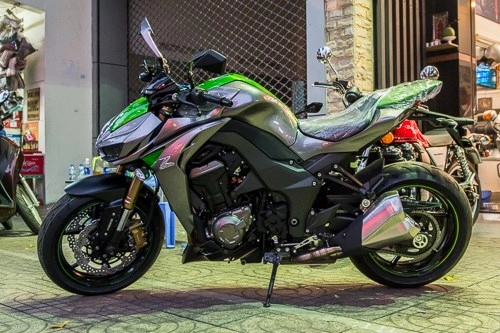 Hình ảnh kawasaki z1000 2014 giá gần 600 triệu tại việt nam