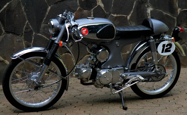 Honda s90 độ caferacer đẹp