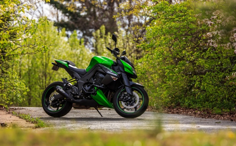 Kawasaki z1000 trong những khung hình đẹp