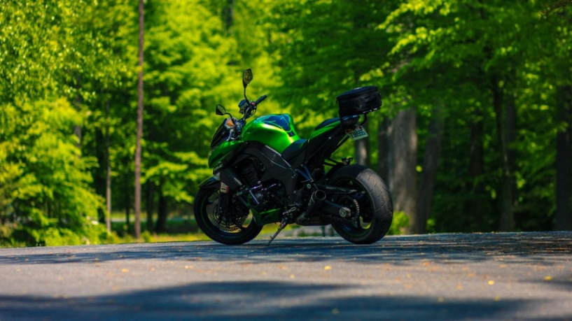 Kawasaki z1000 trong những khung hình đẹp