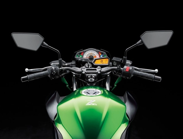 Kawasaki z300 2015 đã có giá bán