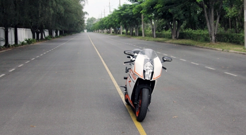 Ktm 1190 rc8r siêu môtô của ktm việt nam