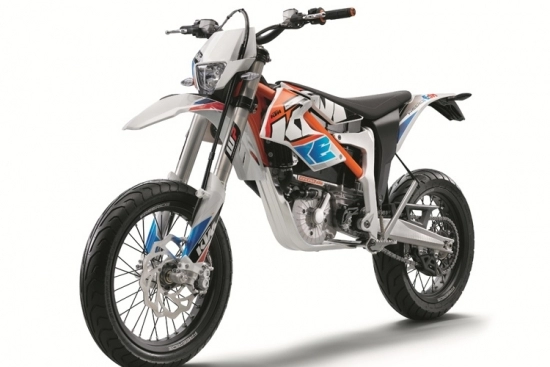 Ktm freeride e-sm 2015 chiếc xe xanh của dòng supermotard