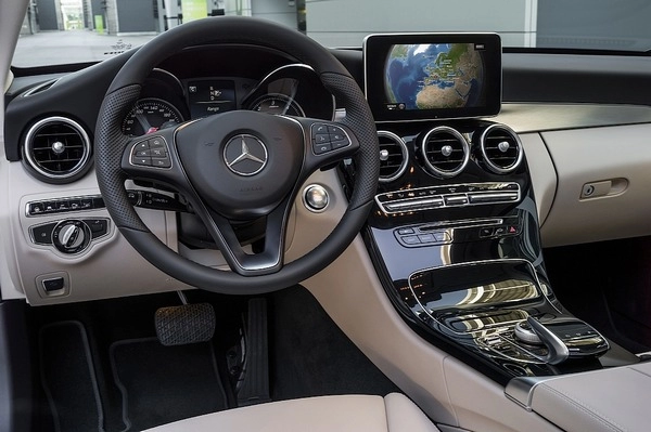 Mercedes c-class 2014 một baby s-class