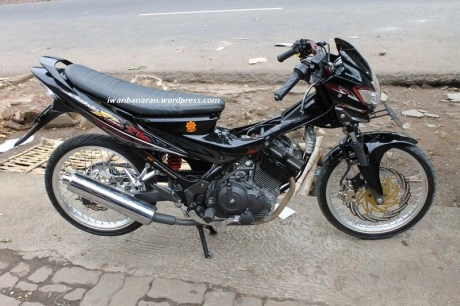 Satria f độ trần phong cách drag nhẹ mà đẹp