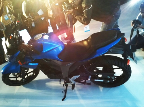 Suzuki gixxer 150 chính thức ra mắt tại ấn độ