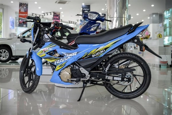 Suzuki raider 150 xanh ngọc tại sài gòn