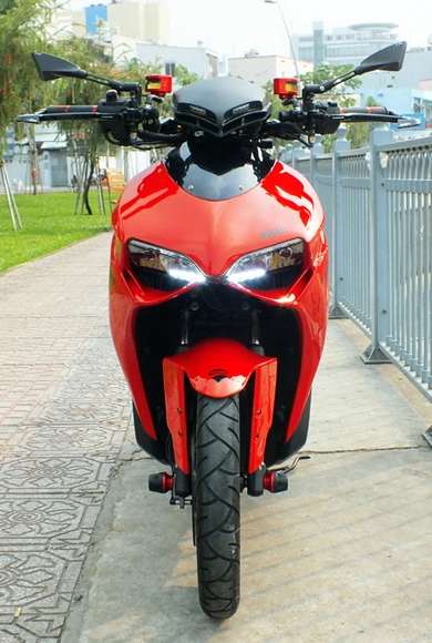 Yamaha nouvo dáng ducati 1199 tại sài gòn