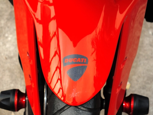 Yamaha nouvo dáng ducati 1199 tại sài gòn