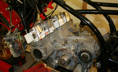 Yamaha tz750 siêu motor 2 thì động cơ 4 xy-lanh