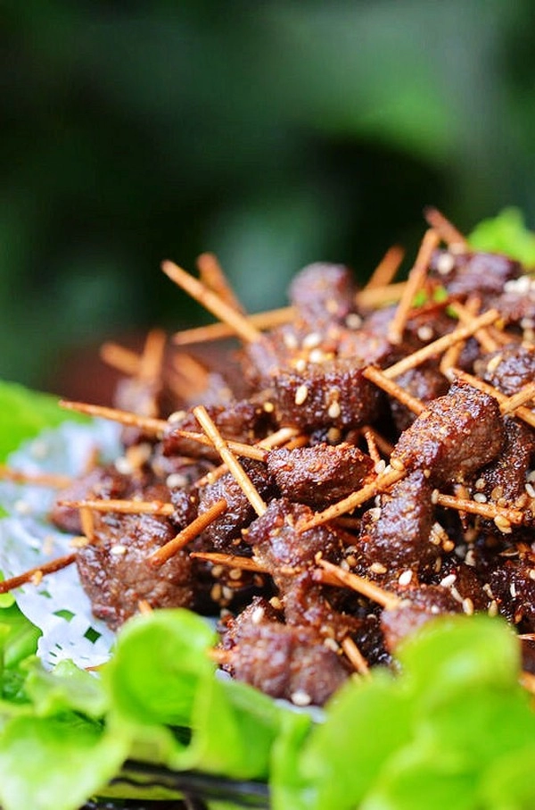 Bò chiên tẩm vừng càng ăn càng thích