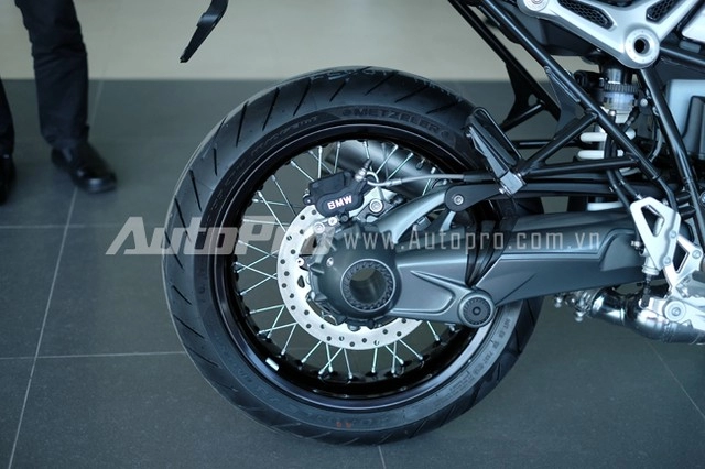 Cận cảnh bmw r nine t chính hãng giá 598 triệu đồng tại vn