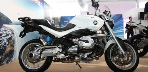 Cận cảnh r1200r được trưng bày tại bmw world xpo 14