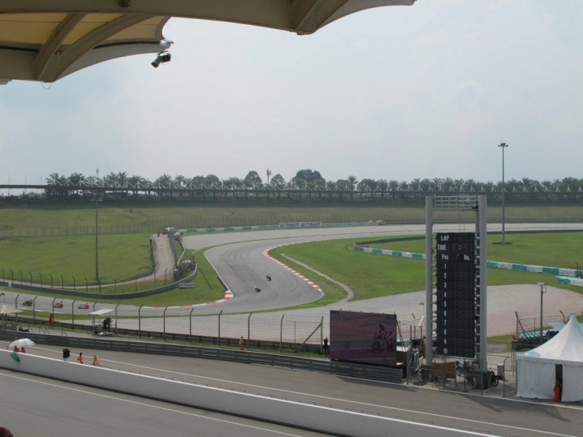 Chiêm ngưỡng đường đua tốc độ motogp ở sepang malaysia