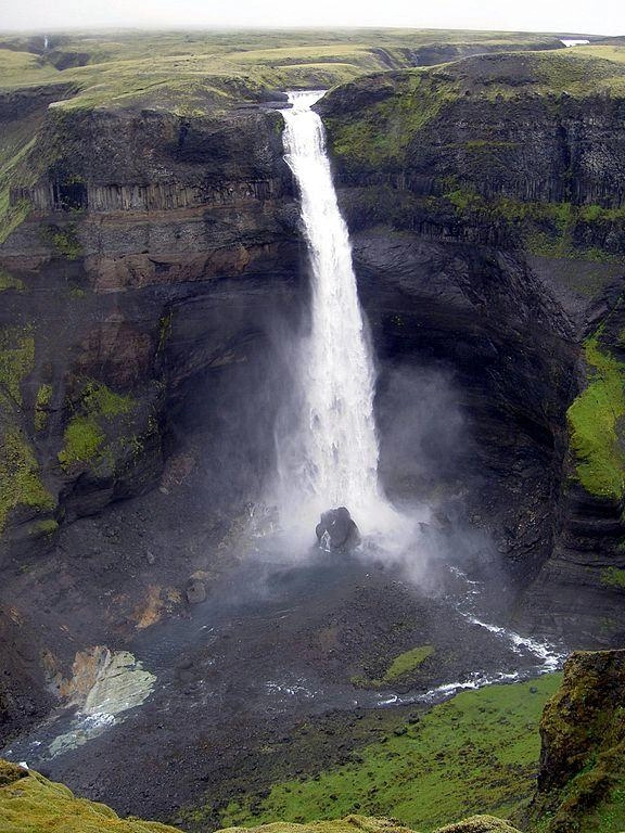 Chiêm ngưỡng vẻ đẹp hùng vĩ của những thác nước ở iceland