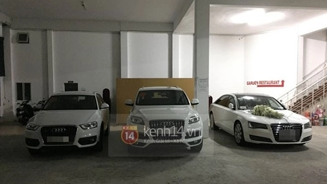 Dàn xe audi trong đám cưới công vinh thủy tiên