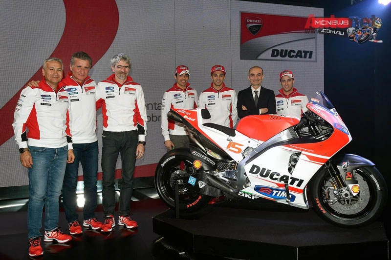 Ducati desmosedici gp15 vừa được ra mắt