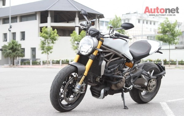 Ducati monster 1200s quỷ đầu đàn đầy sức mạnh