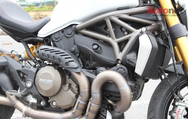 Ducati monster 1200s quỷ đầu đàn đầy sức mạnh