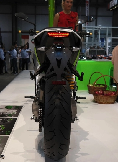 Energica eva siêu nakedbike chạy điện đầu tiên trên thế giới