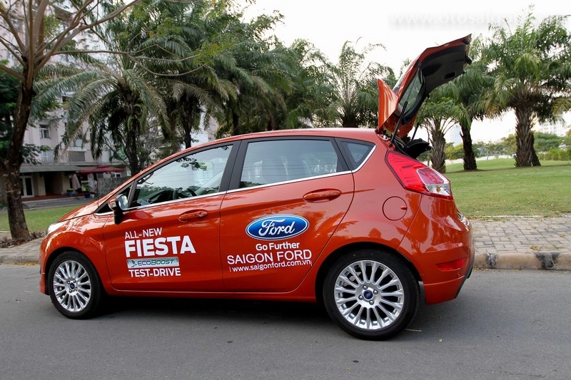 Ford fiesta ecoboost động cơ 3 xi-lanh