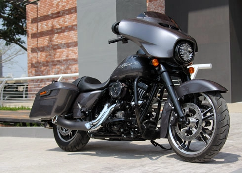 Harley davidson street glide 2014 độ cực độc ở vũng tàu