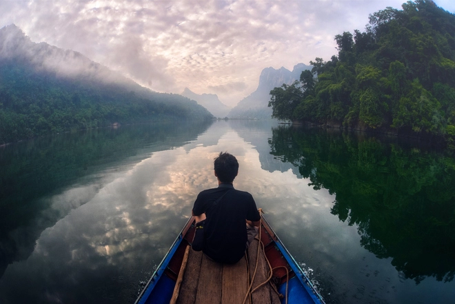 Hồ ba bể viên ngọc xanh giữa núi rừng