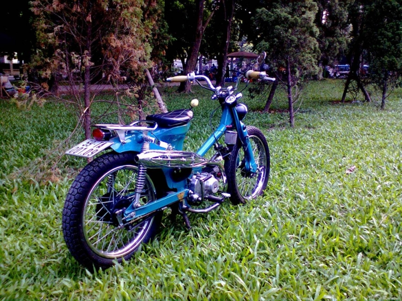 Honda cub độ phong cách bobber đẹp từng centimet