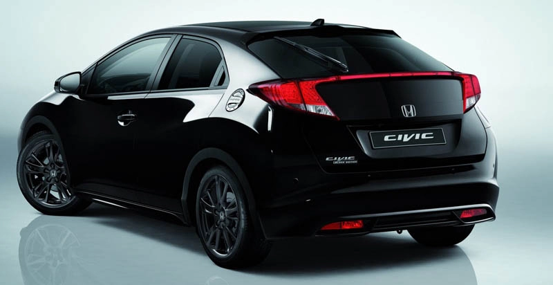 Honda ra mắt civic phiên bản black edition