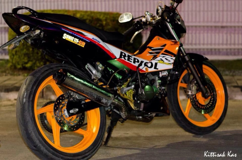 Honda sonic repsol độ cực đẹp bên đất thái