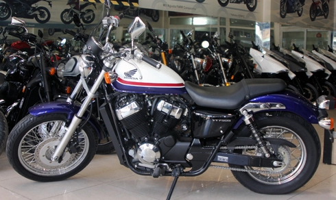 Honda vt750s tricolour chiếc môtô hàng độc tại sài gòn