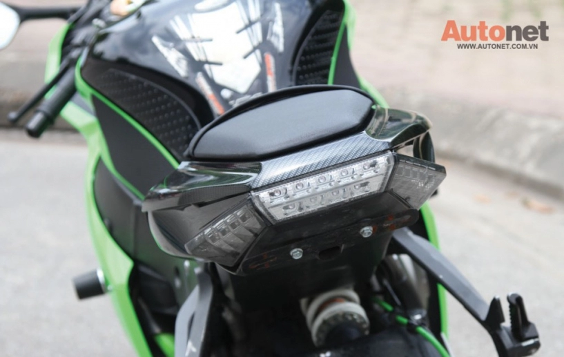 Kawasaki ninja zx-10 một trong những kẻ dẫn đầu về tốc độ