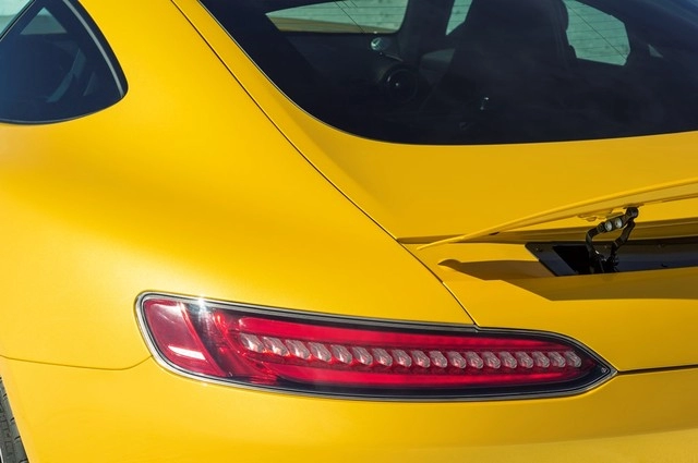 Mercedes-amg gt s vừa ra mắt đã đến việt nam