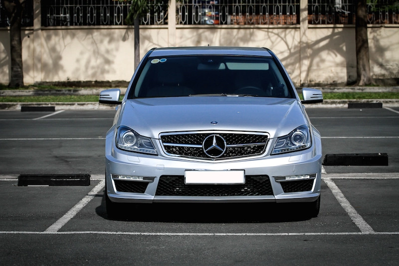 Mercedes c-class w204 đẹp hơn khi độ bodykit c63 amg