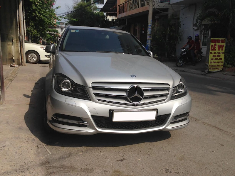 Mercedes c-class w204 đẹp hơn khi độ bodykit c63 amg