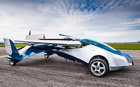 Ngày 2910 ra mắt chiếc ô tô bay đầu tiên trên thế giới