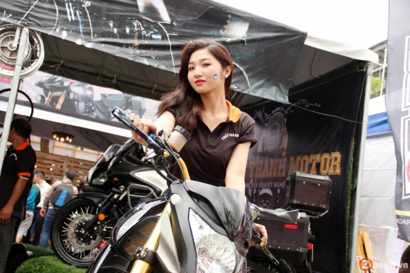 Nhưng bong hông gop phân lam nong lê hôi viêt nam motorbike festival 2014