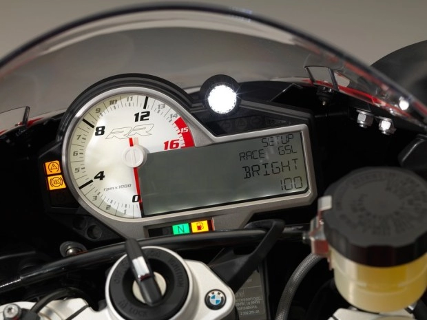 Siêu môtô bmw s1000rr 2015 chính thức ra mắt