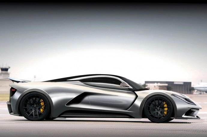 Siêu xe hennessey venom f5 tốc độ nhanh nhất thế giới