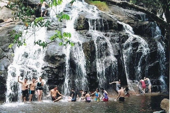 Top 5 con suối thác đẹp nhất khách hòa mà dân phượt không thể bỏ qua