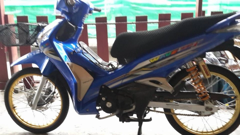 Wave 125i xanh biển ngọt ngào