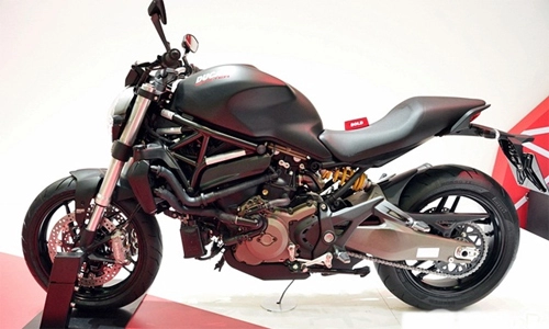 Ducati monster 821 trình làng tại thái lan